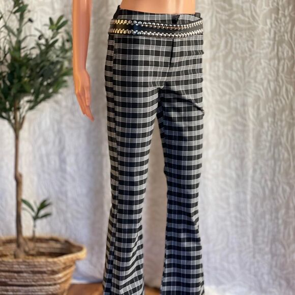 Black‎ & White Plaid Flared Pants Stretch Tartan Trousers Indie Academia Size M - Picture 1 of 8